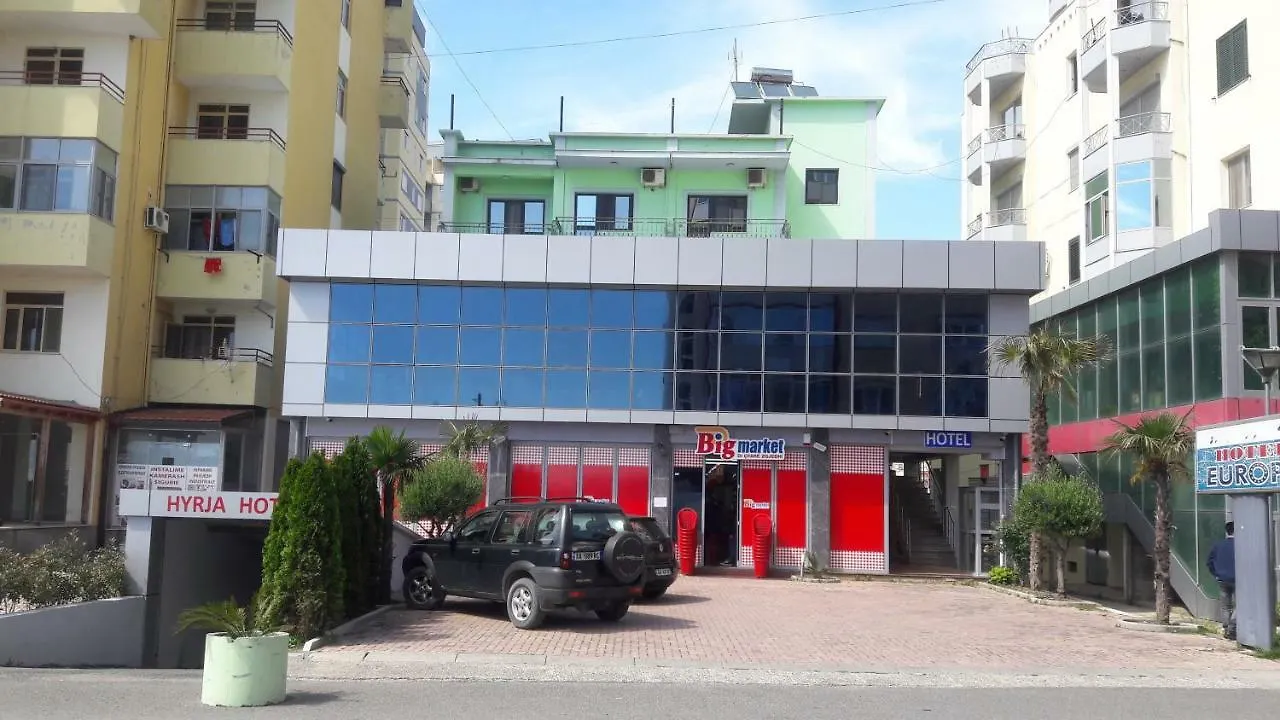 Hotel Europa Lezhë 3*,